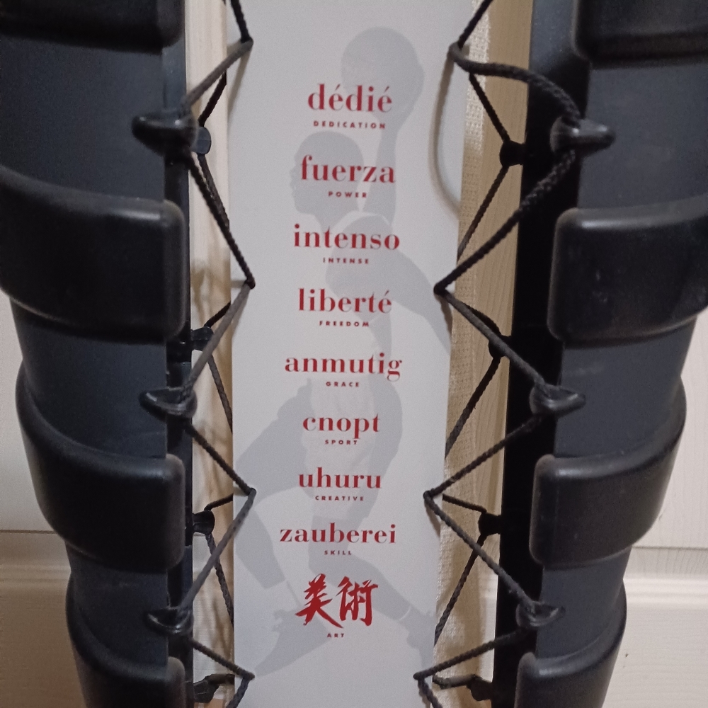Air jordan shoe stand - Picture 2 of 7